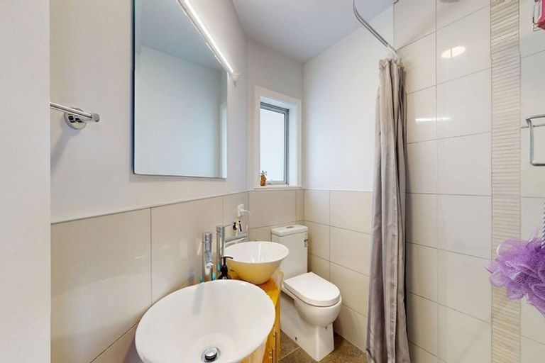 Photo of property in 15 Monteith Grove, Brooklyn, Wellington, 6021