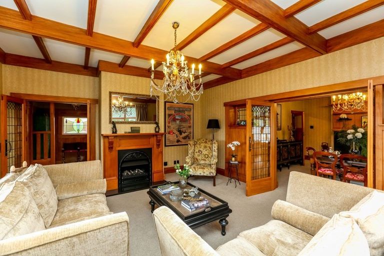 Photo of property in 83 Brougham Street, New Plymouth, 4310