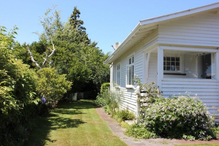 Photo of property in 98 Kelly Street, Inglewood, 4330