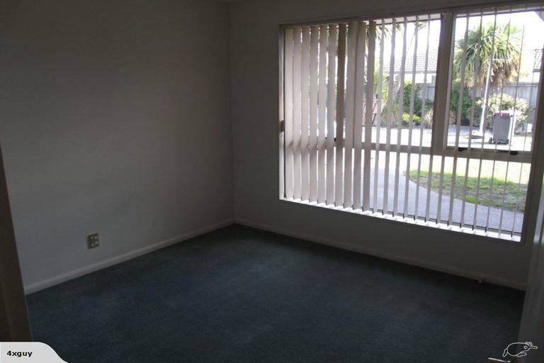 Photo of property in 65 Ti Rakau Drive, Pakuranga, Auckland, 2010