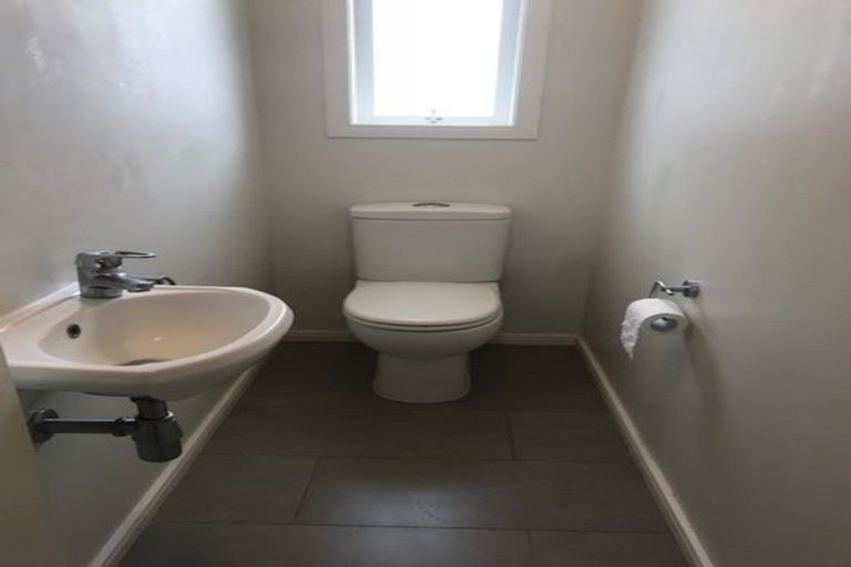 Photo of property in 36 O'halloran Road, Howick, Auckland, 2014