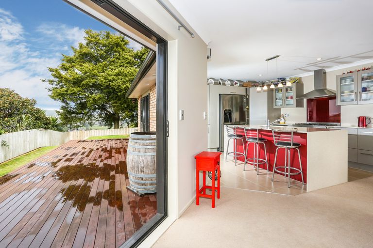 Photo of property in 129 Valley Road, Pukekohe, 2120