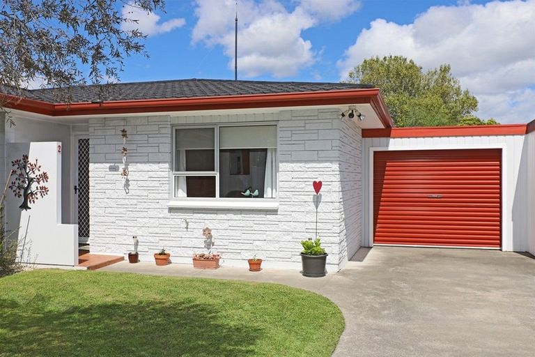 Photo of property in 2/84a Gloucester Street, Greenmeadows, Napier, 4112