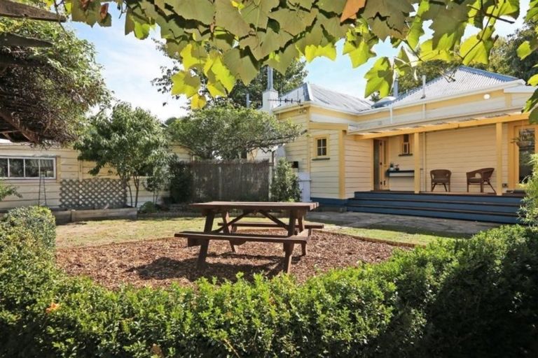 Photo of property in 700 Queen Street East, Parkvale, Hastings, 4122
