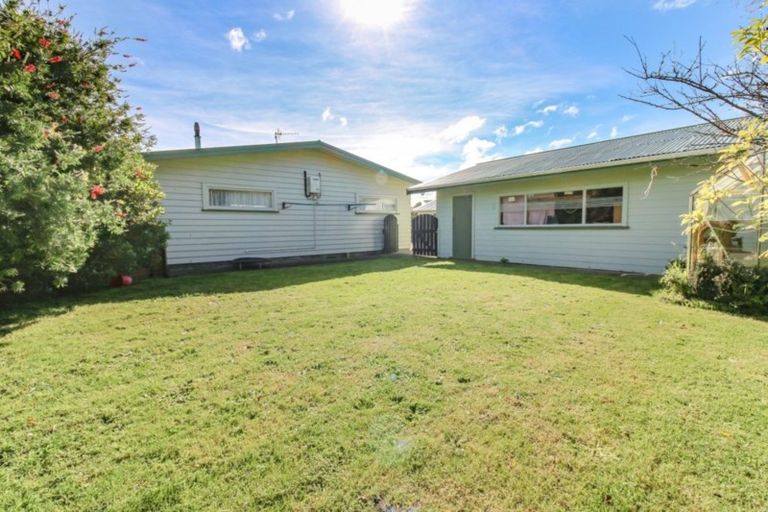 Photo of property in 37 Rimu Street, Gonville, Whanganui, 4501