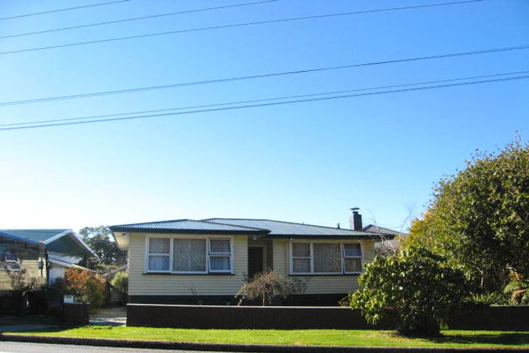 Photo of property in 73 Marlborough Street, Greymouth, 7805