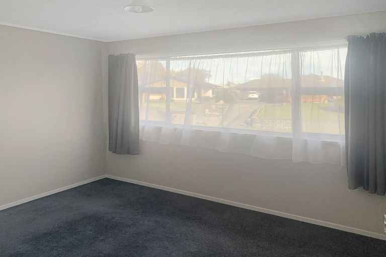 Photo of property in 20 Ruahine Street, Dannevirke, 4930
