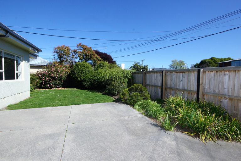 Photo of property in 46 New Brighton Road, Shirley, Christchurch, 8061