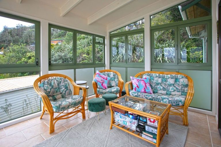 Photo of property in 195 Paku Drive, Tairua, 3508