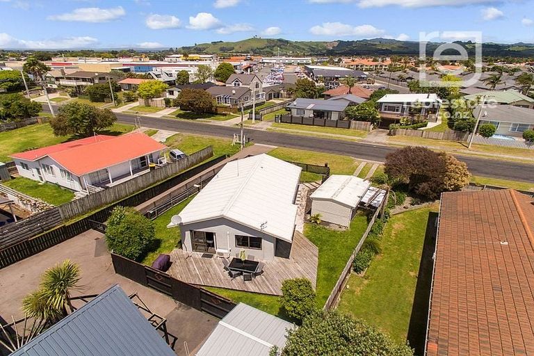 Photo of property in 34a Percy Road, Papamoa Beach, Papamoa, 3118