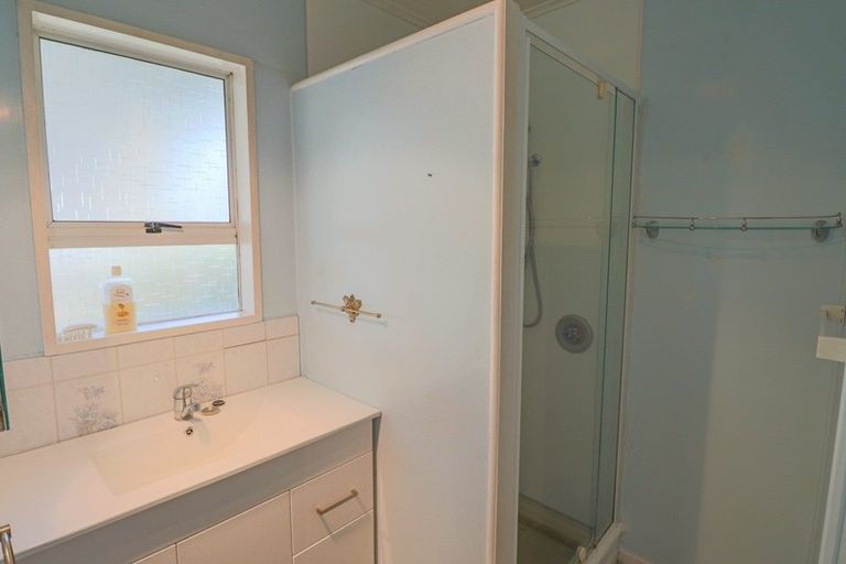 Photo of property in 30 Avenue Road, Foxton, 4814