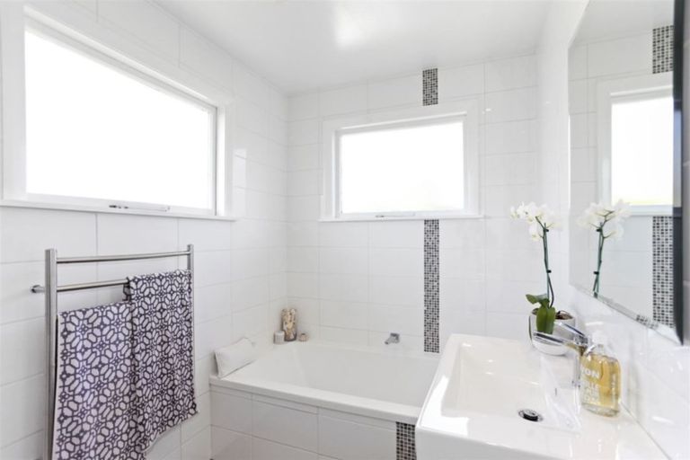 Photo of property in 224 Clyde Road, Burnside, Christchurch, 8053