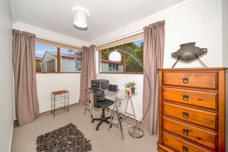 Photo of property in 288e Mangorei Road, Merrilands, New Plymouth, 4312