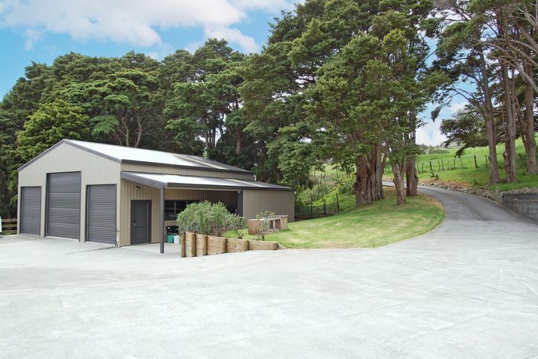 Photo of property in 34 Tawa Avenue, Kaiwaka, 0573