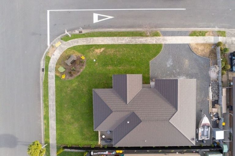 Photo of property in 24 Mary-ellen Place, Coromandel, 3506