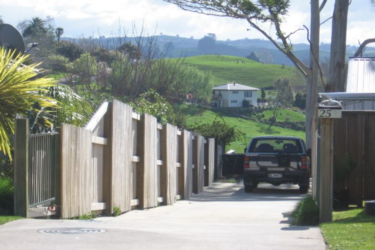 Photo of property in 25 Arrowfield Drive, Pyes Pa, Tauranga, 3112