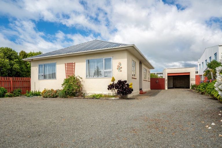 Photo of property in 33 Weaver Street, Oamaru North, Oamaru, 9400