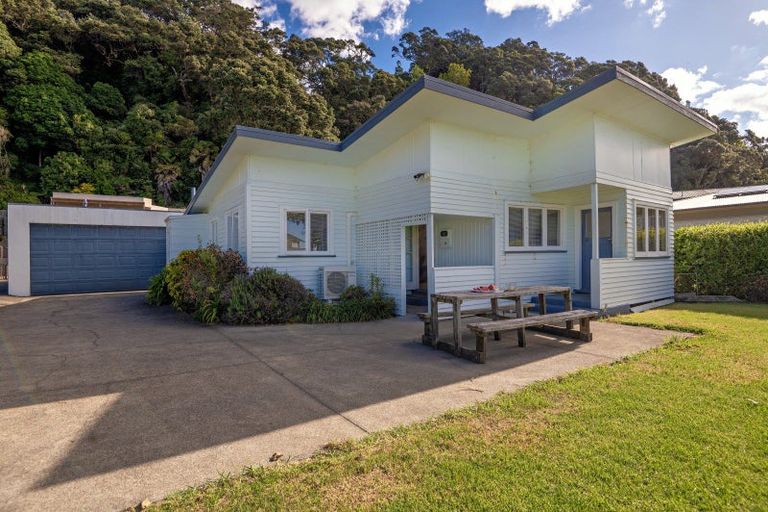 Photo of property in 21 West End Road, Ohope, 3121