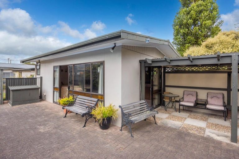Photo of property in 147 Hakanoa Street, Huntly, 3700
