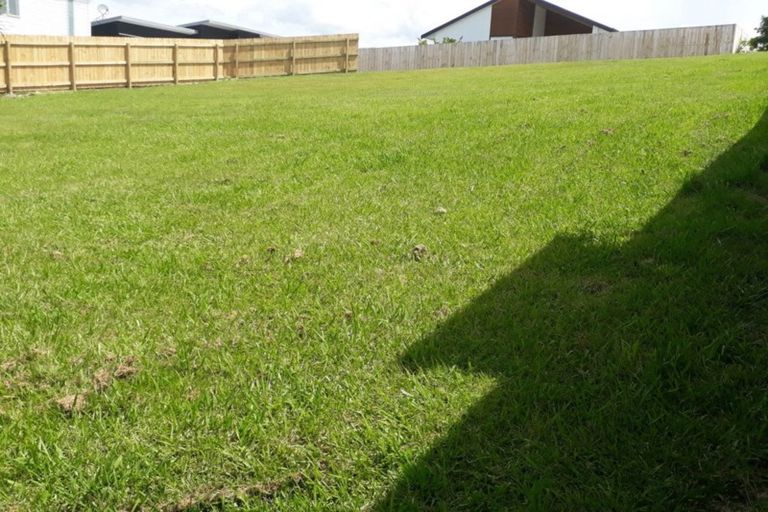 Photo of property in 8 Takahe Place, Mangawhai, 0505