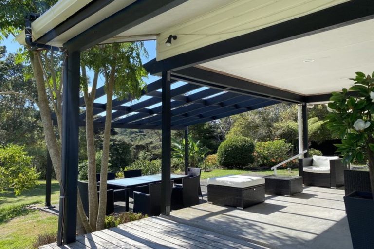 Photo of property in 111 Attwood Road, Paremoremo, Auckland, 0632