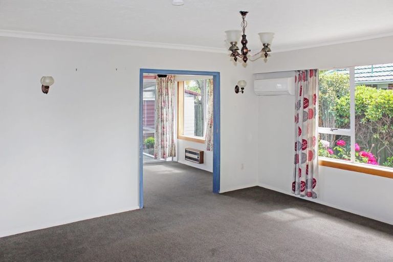 Photo of property in 65 Appleby Crescent, Burnside, Christchurch, 8053