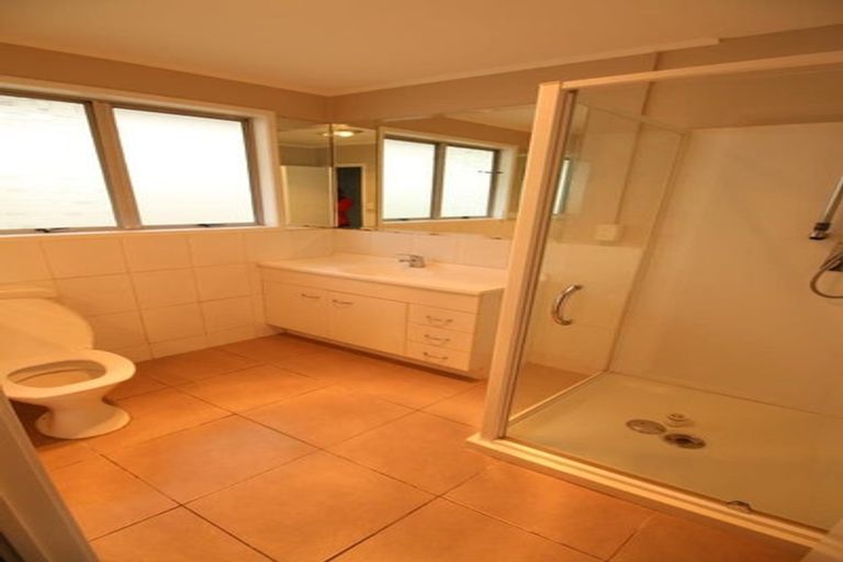 Photo of property in 41 Moncrieff Avenue, Clendon Park, Auckland, 2103