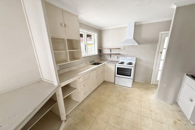 Photo of property in 12 Bush Grove, Trentham, Upper Hutt, 5018