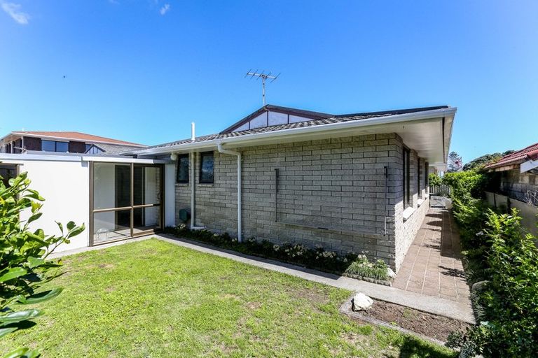 Photo of property in 504 Devon Street East, Strandon, New Plymouth, 4312