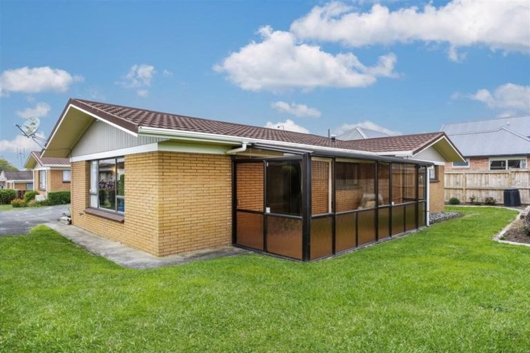 Photo of property in 71f Queen Street, Pukekohe, 2120