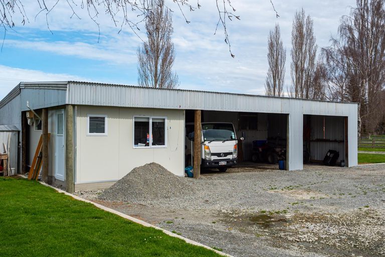 Photo of property in 640 Taylor Road, Belfield, Geraldine, 7992