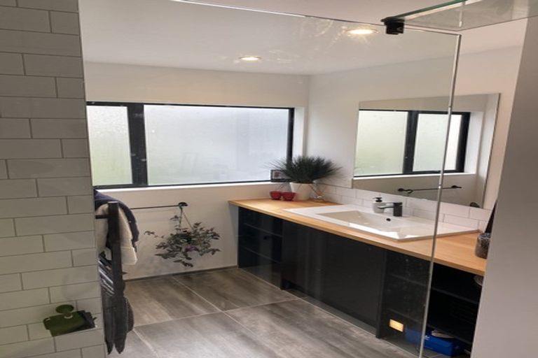 Photo of property in 1/52 Rossmore Terrace, Cashmere, Christchurch, 8022