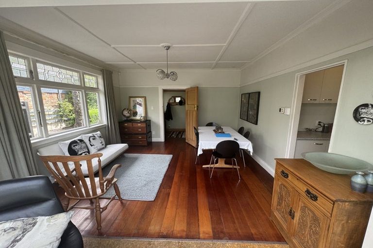 Photo of property in 26 Burma Road, Khandallah, Wellington, 6035