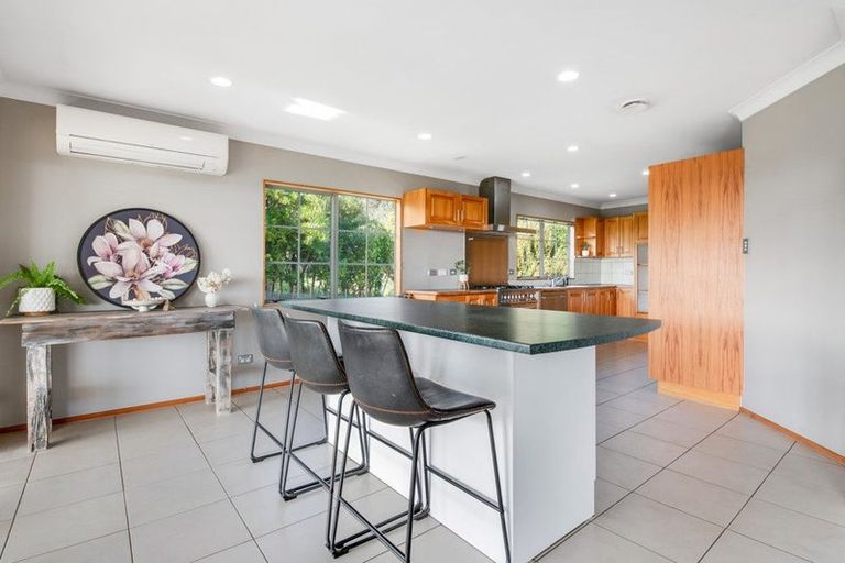 Photo of property in 236 Wishart Road, Helensville, 0875