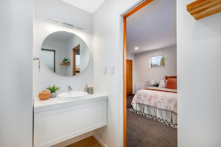 Photo of property in 34 Shackle Lane, Whitby, Porirua, 5024