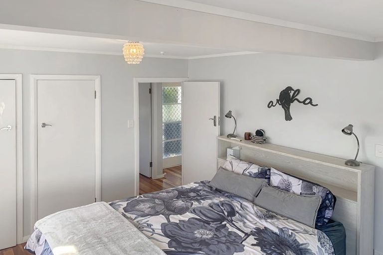 Photo of property in 26 Pratt Avenue, Foxton Beach, Foxton, 4815