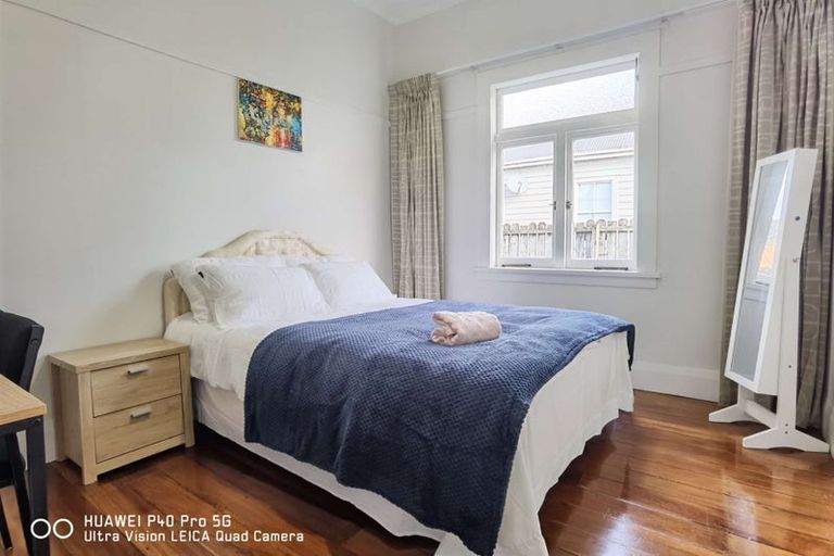 Photo of property in 100 Hatea Drive, Regent, Whangarei, 0112