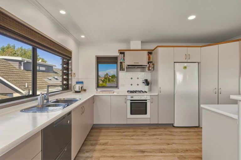 Photo of property in 1a Weka Street, Matua, Tauranga, 3110