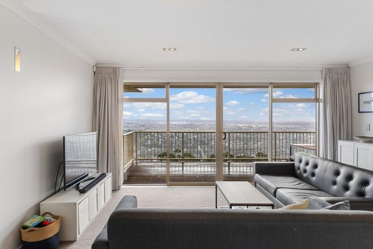 Photo of property in 4 Swanton Drive, Huntsbury, Christchurch, 8022