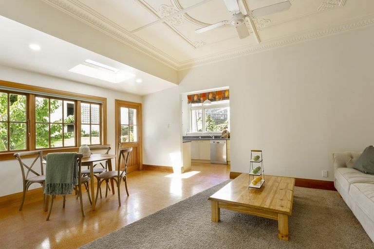 Photo of property in 15 Northview Crescent, Belleknowes, Dunedin, 9011