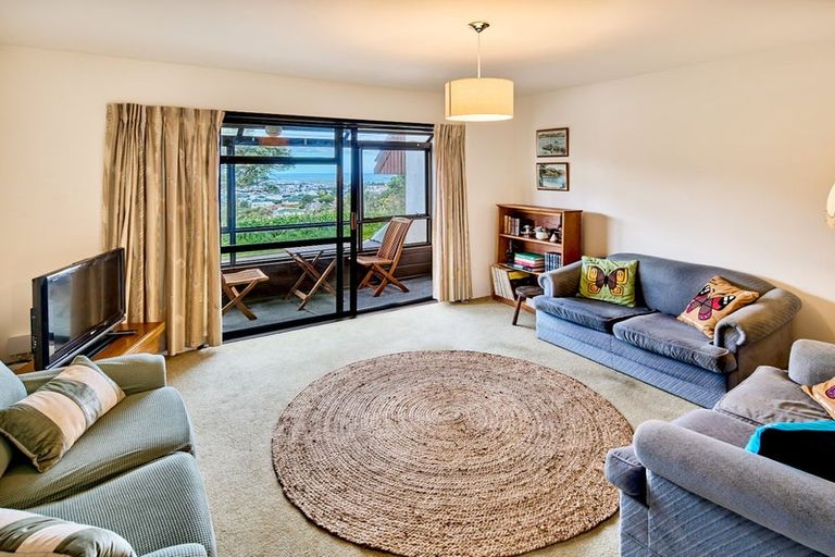 Photo of property in 13 Tamahine Street, Maupuia, Wellington, 6022