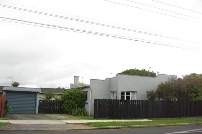 Photo of property in 71 West Street, Pukekohe, 2120