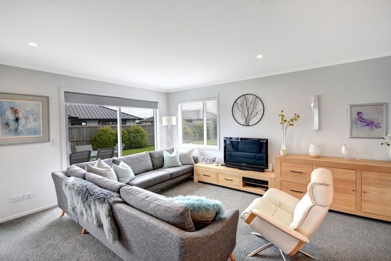 Photo of property in 19 Ben Lomond Drive, Mosgiel, 9024