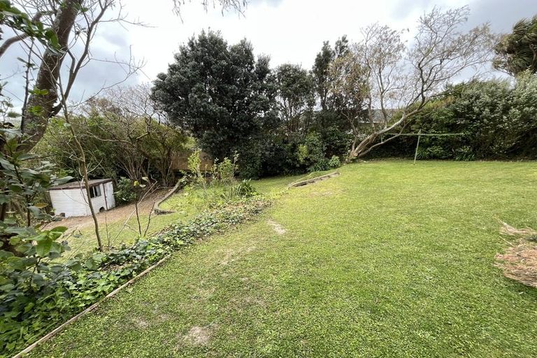 Photo of property in 6 Paua Place, Camborne, Porirua, 5026
