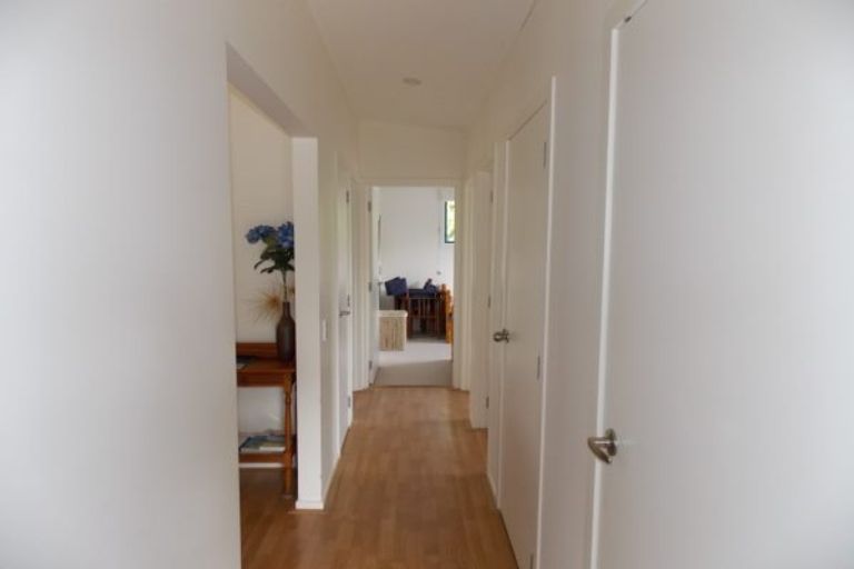 Photo of property in 36d Florance Avenue, Russell, 0202