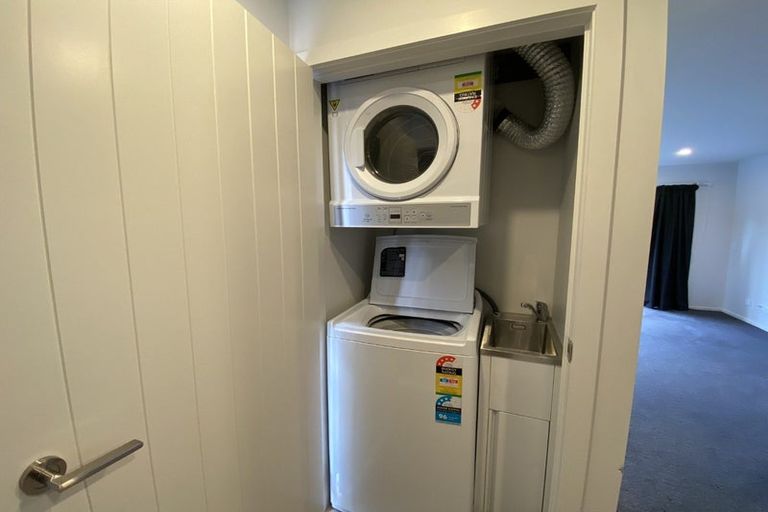 Photo of property in 10 Cairo Street, Upper Hutt Central, Upper Hutt, 5018