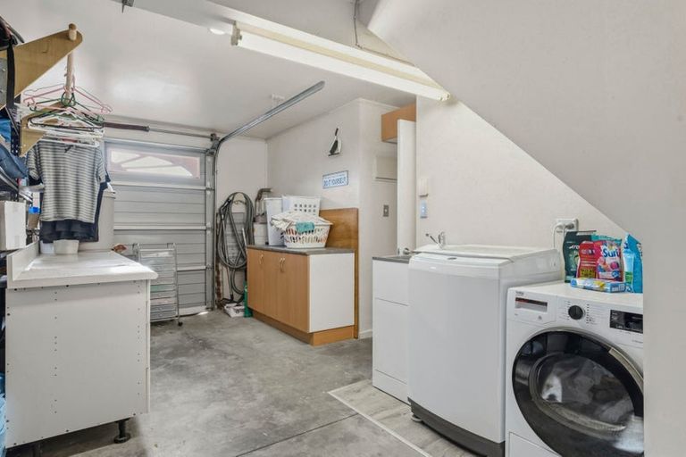 Photo of property in 5 Summerfield Lane, Albany, Auckland, 0632