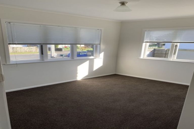 Photo of property in 51 Cargill Street, Papakura, 2110