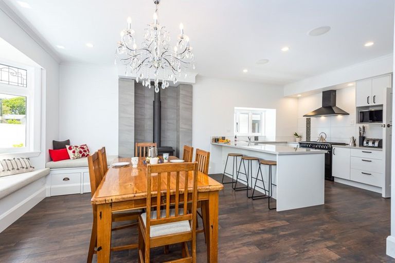 Photo of property in 47 Bryndwr Road, Fendalton, Christchurch, 8052