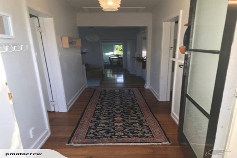 Photo of property in 28 Pitt Street, Wadestown, Wellington, 6012